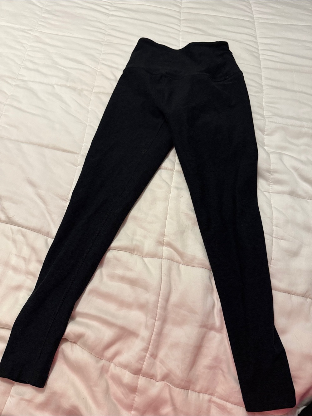 Beyond Yoga caught in the midi black legging small